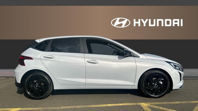 Hyundai i20 1.0T GDi 90 Black Line 5dr Petrol Hatchback - Image 5